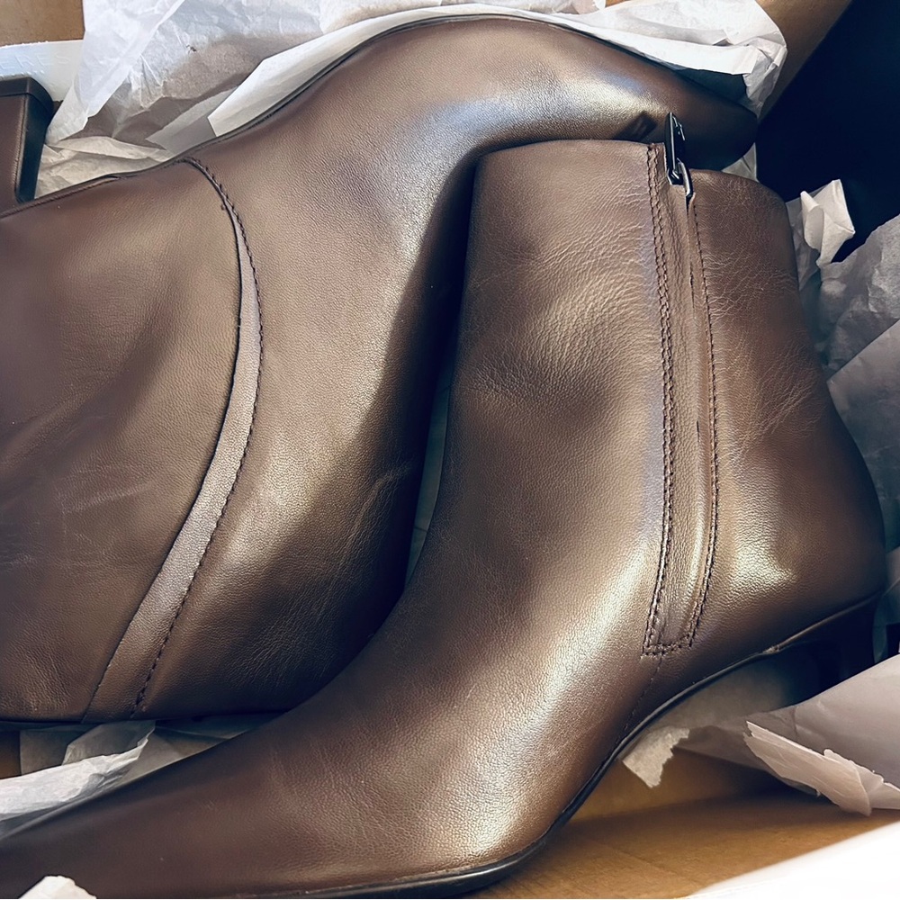Naturalizer Deesha Brown Bootie Size 8W New in Box - Picture 2 of 6